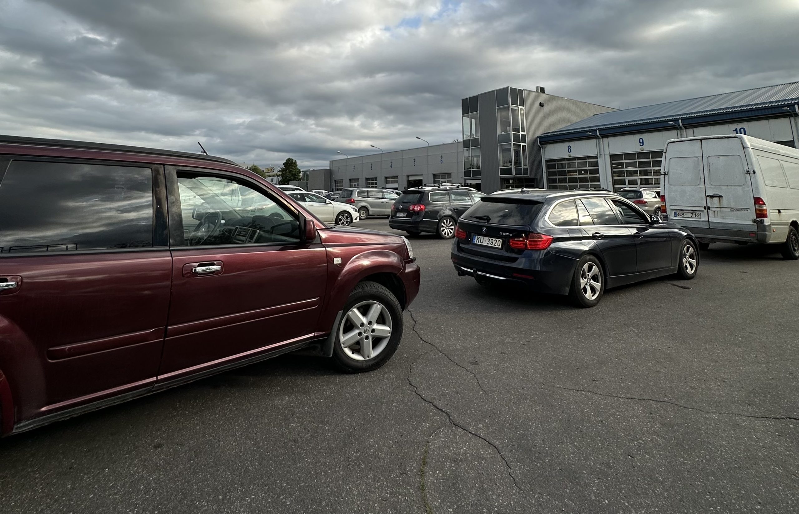 piedāvājam aizvest Jūsu auto uz tehnisko apskati